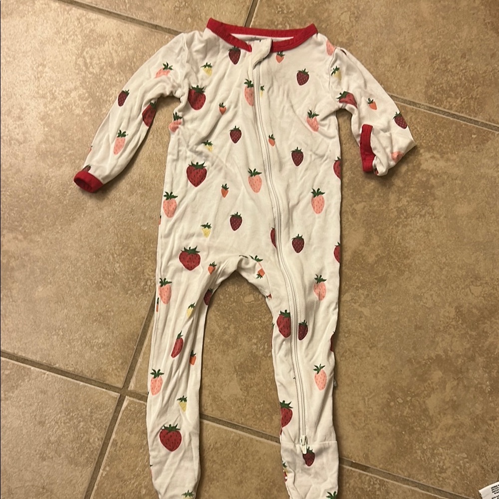Strawberry Kyte Baby Pajamas